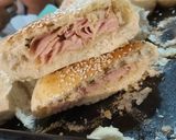 Foto del paso 4 de la receta: Pancitos rellenos de jamón y queso!