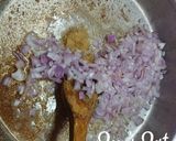 A picture of step 2 of Goan Chicken Xacuti.
