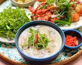Hình bước làm 4 của món Cháo Hàu Nấu Nấm Lộc Nhung