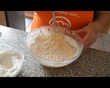 Foto del paso 7 de la receta Magdalenas con Nata y Chocolate