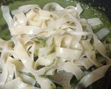 A picture of step 2 of Walnut Pesto Fettuccine.