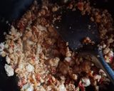 Foto langkah ke 4 dari resep Oncom kencur pedas simple.