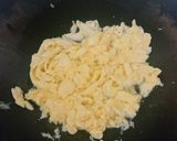 Foto langkah ke 1 dari resep Tumis Kornet Telur.