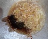 Foto langkah ke 3 dari resep Telur Mata Sapi Saus Tiram.