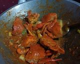 Foto langkah ke 5 dari resep Kepiting saus padang.