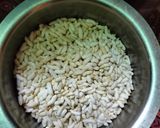 A picture of step 1 of Odisha snack Mudhi Bara.