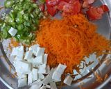 A picture of step 3 of Bhalla papdi chaat.