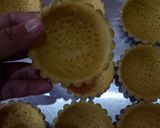 Foto langkah ke 4 dari resep Pie Susu Ricke Indriani.