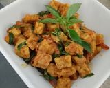 Foto langkah ke 6 dari resep Tumis Tempe Kemangi.