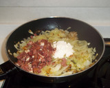 Foto del paso 8 de la receta: Alcachofas con salsa clarita de trocitos de jamón serrano