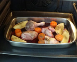 Foto del paso 2 de la receta: Pollo al vino tinto