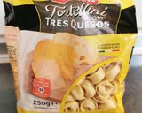 Foto del paso 1 de la receta: Tortellini con Berenjena en Salsa Blanca al gratín