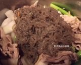 A picture of step 8 of Nikujaga (Japanese Potato and Pork Stew).