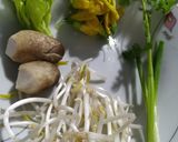 Hình bước làm 2 của món Ăn dặm cho bé: Chả tôm rau củ