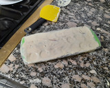 Foto del paso 6 de la receta: Bombones de chocolate blanco con relleno de ganache de naranja