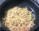 Foto langkah ke 4 dari resep Spagheti tuna aglio olio ala fe.