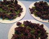 Foto del paso 7 de la receta: Tortitas de pimiento y morcilla con huevo