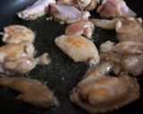 Hình bước làm 2 của món Cánh gà chiên nước mắm