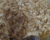 Gambar langkah 9 resipi Kuey Teow Goreng.