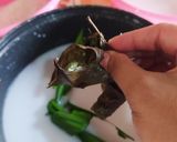 Foto langkah ke 8 dari resep Nasi Bakar/ Nasi Bakar Ayam Kemangi Masak Magicom.