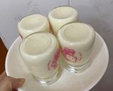 Hình bước làm 2 của món Sữa chua úp ngược dành cho cả nhà