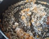Foto del paso 4 de la receta: Arroz negro con calamar a la plancha