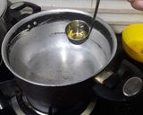 A picture of step 4 of Spicy Curry cholay.