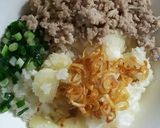 Hình bước làm 4 của món Xôi sắn mặn