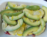 Foto del paso 2 de la receta: Pasta fresca rellena, con brécol, aguacates y lacón