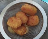 Foto langkah ke 3 dari resep Perkedel Singkong Teri.