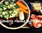 Hình bước làm 2 của món Nui giò heo hầm rau củ<3