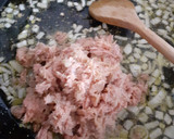 Foto del paso 3 de la receta: Espaguetis de calabacín con atún