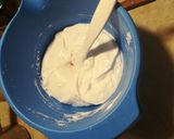 Barackos joghurttorta recept fázis 4 fotója