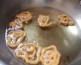 A picture of step 3 of Jalebi.