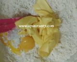 Foto langkah ke 2 dari resep Kastengels/ Cookies Keju Favorit.