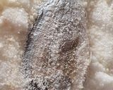 Foto del paso 3 de la receta: Dorada a la sal