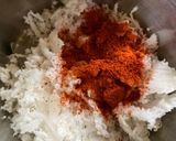 A picture of step 3 of Kerala style Raw Papaya Pulinkari - Sadya dish.