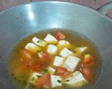 Foto langkah ke 3 dari resep Sup Tahu Telur.