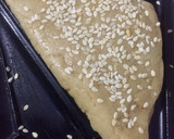 A picture of step 3 of Dates biscuit.