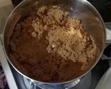 A picture of step 1 of Choco lava cake.