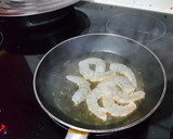 Foto del paso 8 de la receta: Lomos de merluza con langostinos