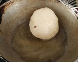 A picture of step 4 of Puri sabji.