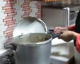 Foto del paso 4 de la receta: Cola de res en adobo