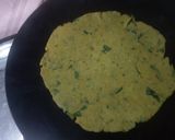 લીલું લસણ અને કોથમીર ના થેપલા (Green Garlic Coriander Thepla Recipe In Gujarati)☺️ રેસીપી સ્ટેપ5ફોટો