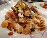 Foto del passaggio 4 della ricetta Fusilli integrali ai gusti dell'orto