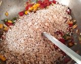 A picture of step 3 of Masala oats.