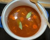 Tejfölös- kolbászos burgonyaleves kicsit másképp🥔🍜 recept fázis 5 fotója