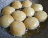 Foto langkah ke 7 dari resep Resep Donat Empuk.