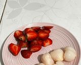 Foto langkah ke 1 dari resep Es buah merah putih enak.