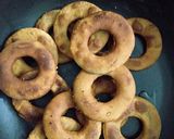 चॉकलेटी डोनेट(Chocolati Doughnut recipe in hindi) रेसिपी चरण 4 फोटो